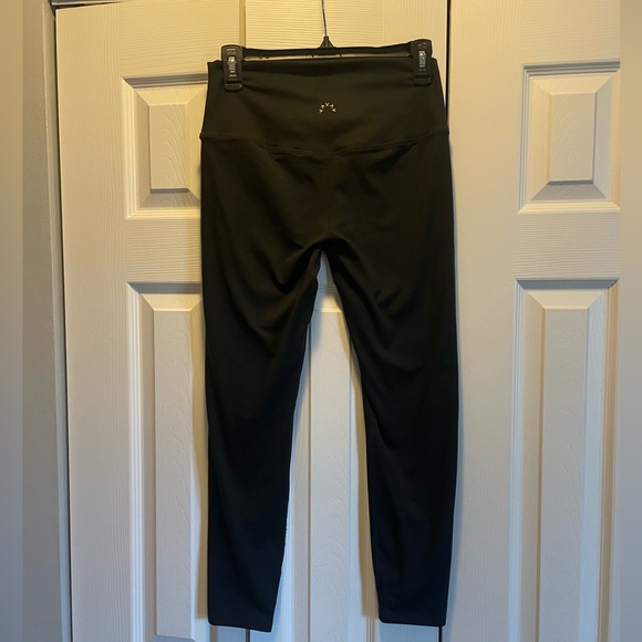 Varley freesoft High Rise Legging 25" in Black size Large - Picture 6 of 9